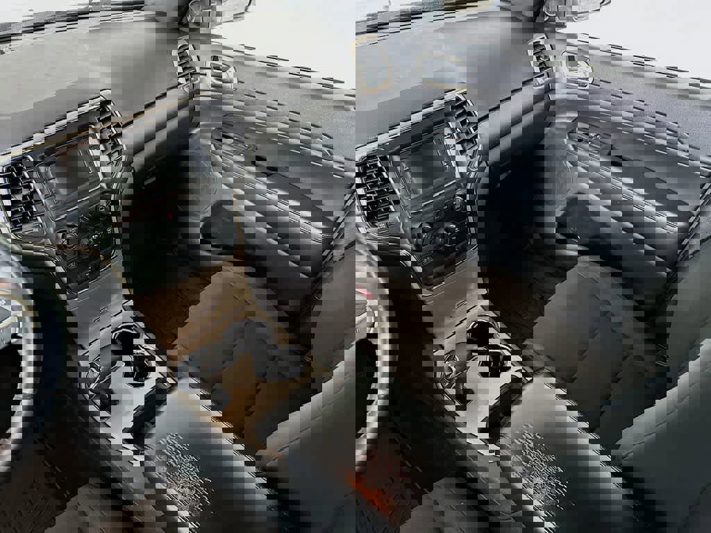 Used 2015 Jeep Grand Cherokee Laredo w/ Quick Order Package 23E image 11