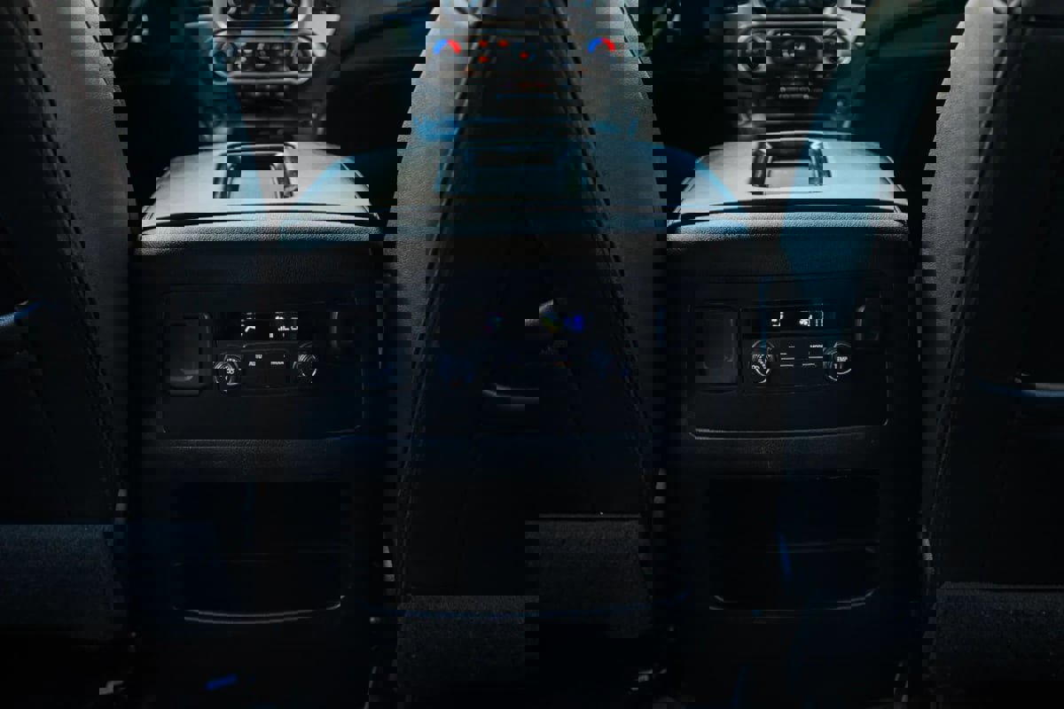 Used 2020 Chevrolet Suburban LT w/ Max Trailering Package image 30