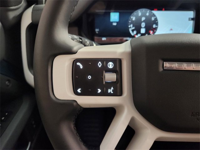 Used 2026 Land Rover Defender 110 S image 27