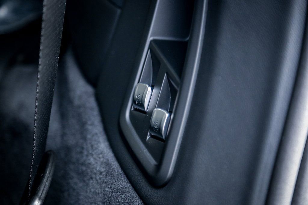 Used 2026 BMW X7 xDrive40i w/ Executive Package image 27