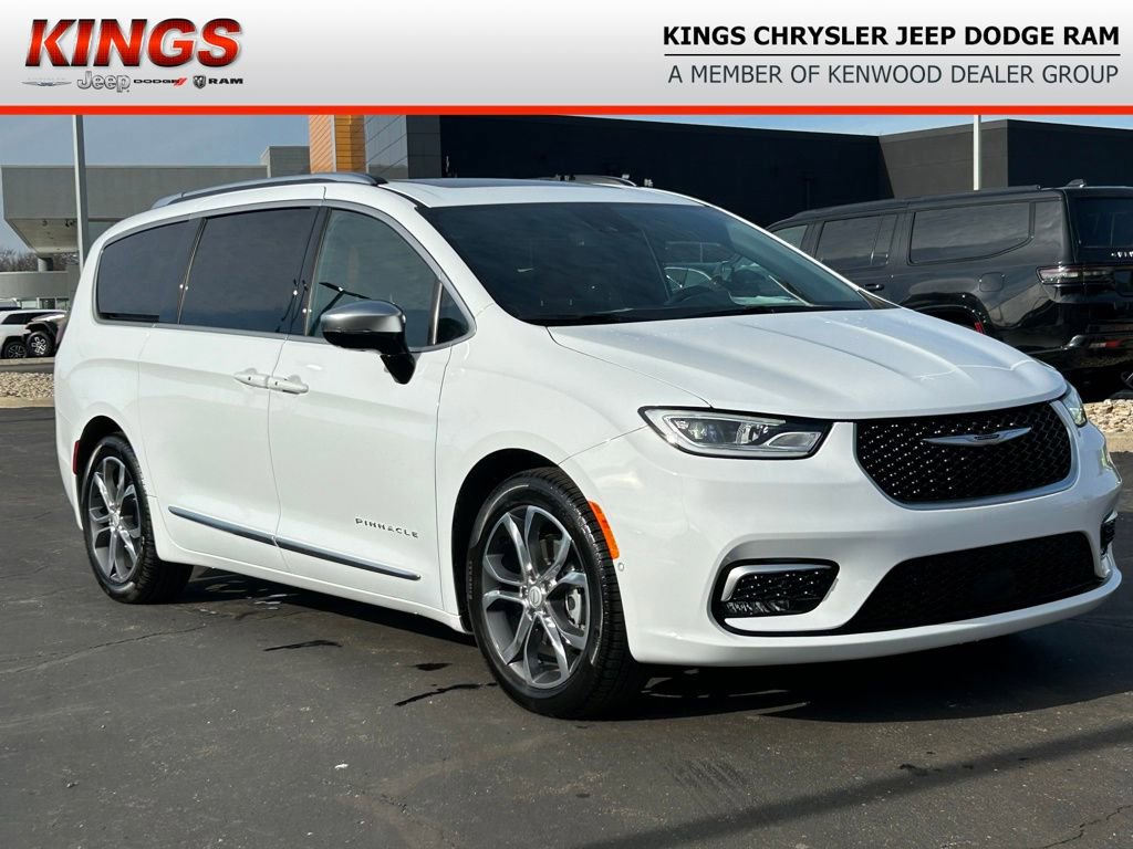 New 2026 Chrysler Pacifica Pinnacle image 1