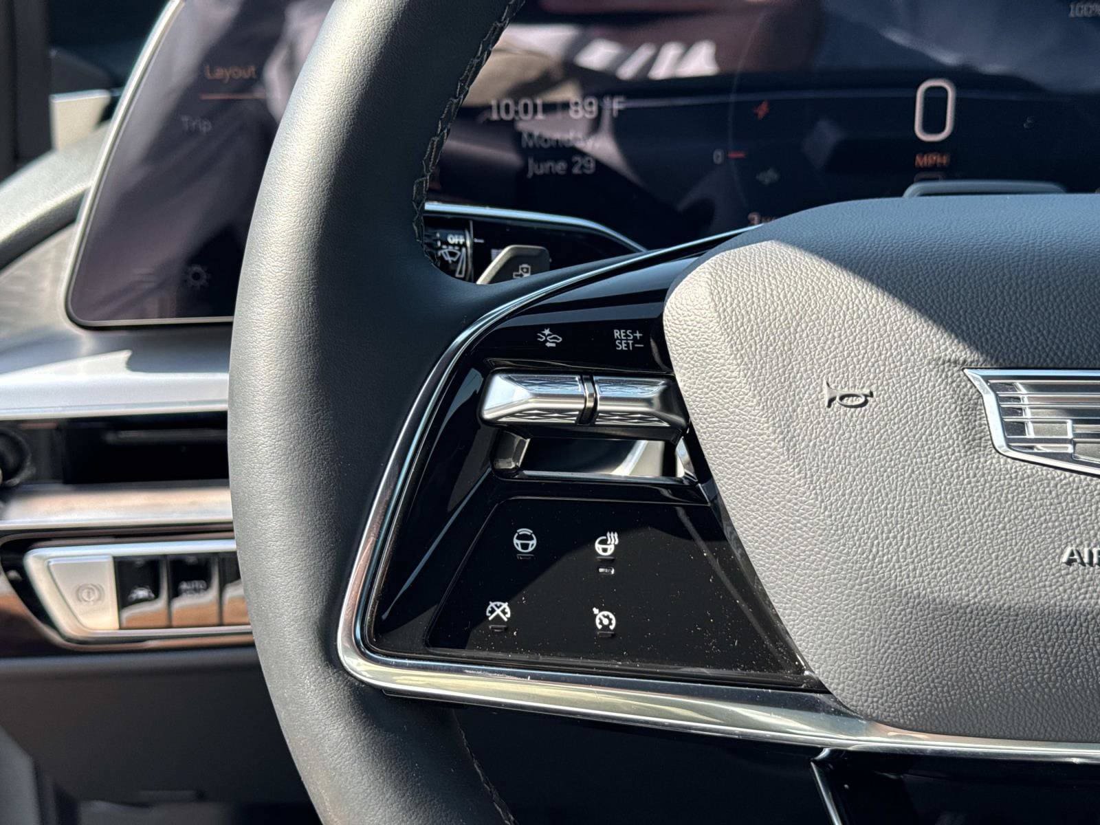 New 2026 Cadillac Lyriq Luxury RWD image 17