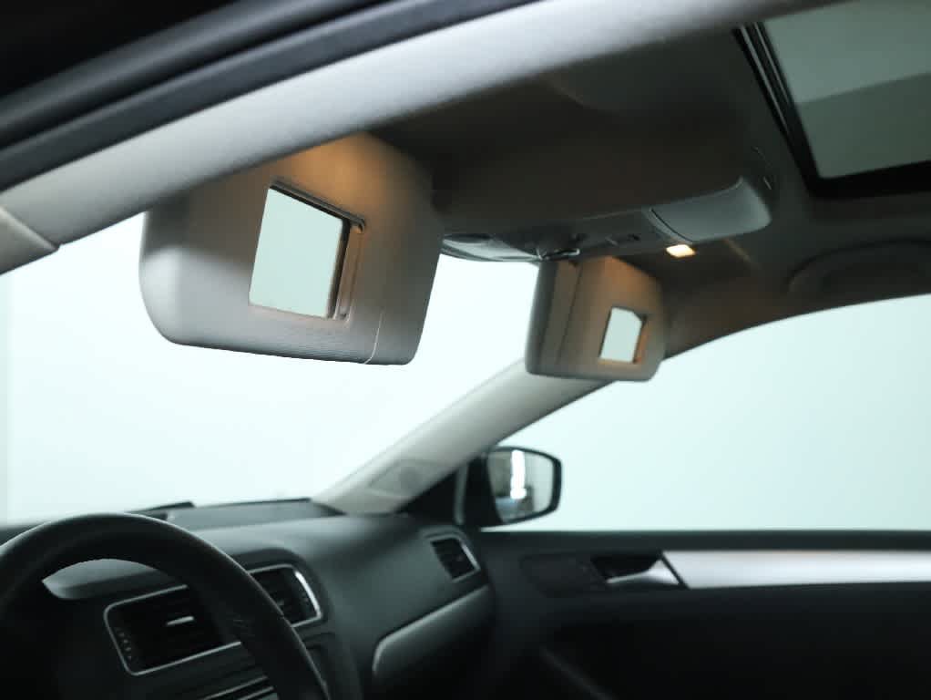 Used 2014 Volkswagen Jetta SE FWD image 19