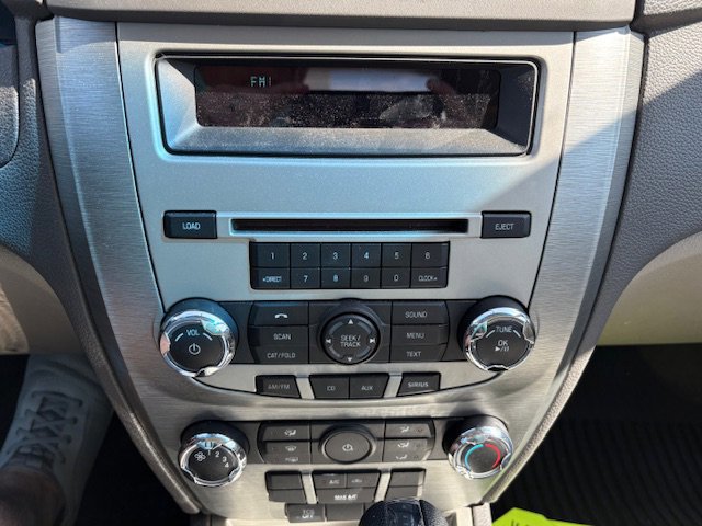 Used 2012 Ford Fusion SE FWD image 13