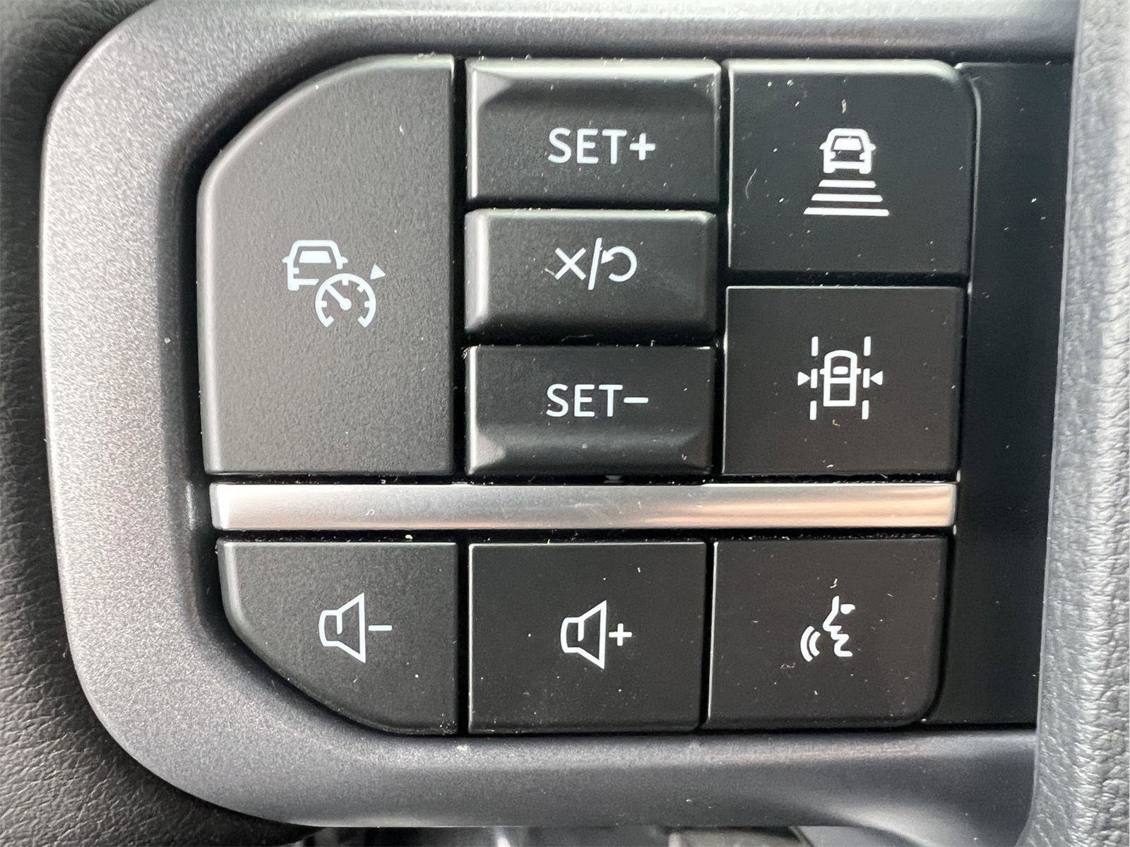 New 2026 Ford F350 Lariat w/ Tremor Off-Road Package image 57