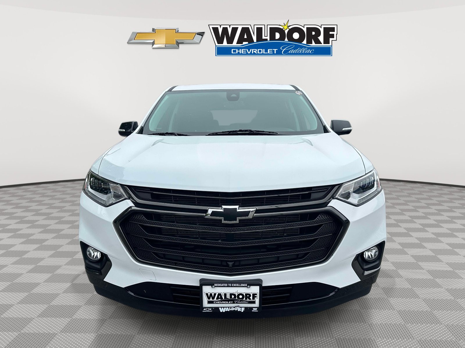 Used 2020 Chevrolet Traverse Premier w/ Redline Edition AWD/4WD image 2