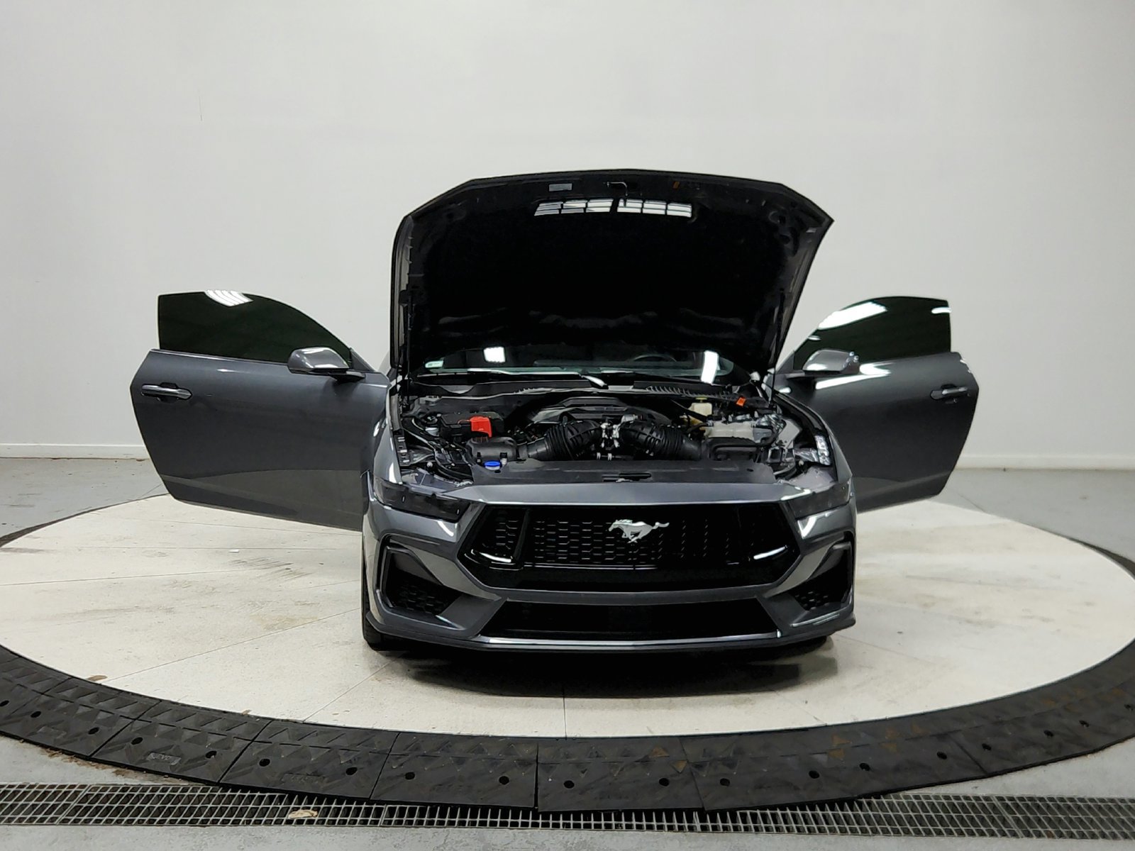 Used 2025 Ford Mustang GT Premium RWD image 11