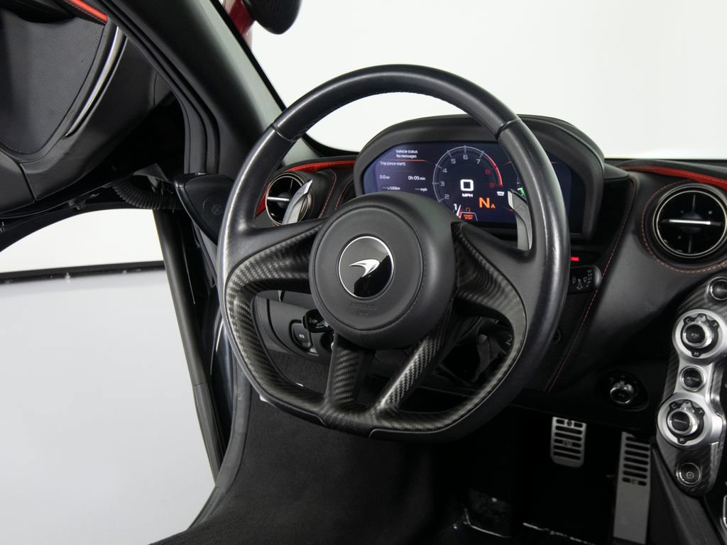 Used 2022 McLaren 720S Luxury RWD image 30