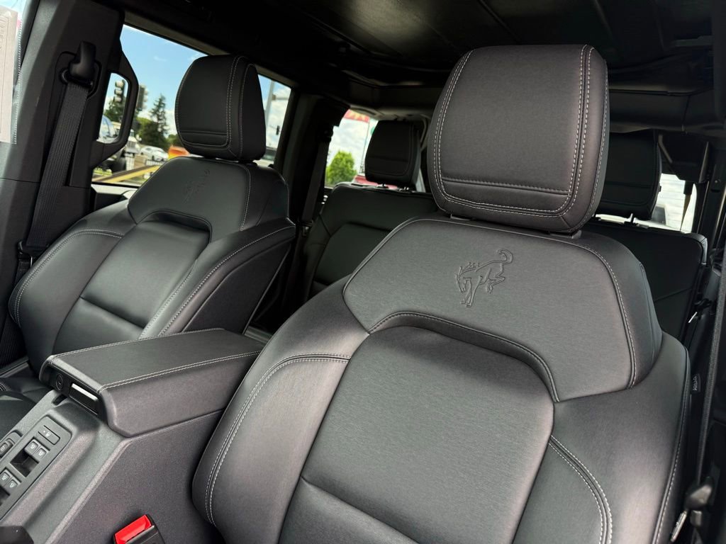 Used 2025 Ford Bronco Big Bend AWD/4WD image 16
