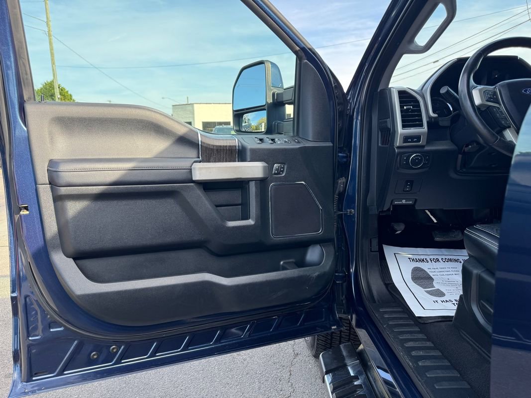 Used 2020 Ford F250 Lariat w/ Lariat Value Package AWD/4WD image 16