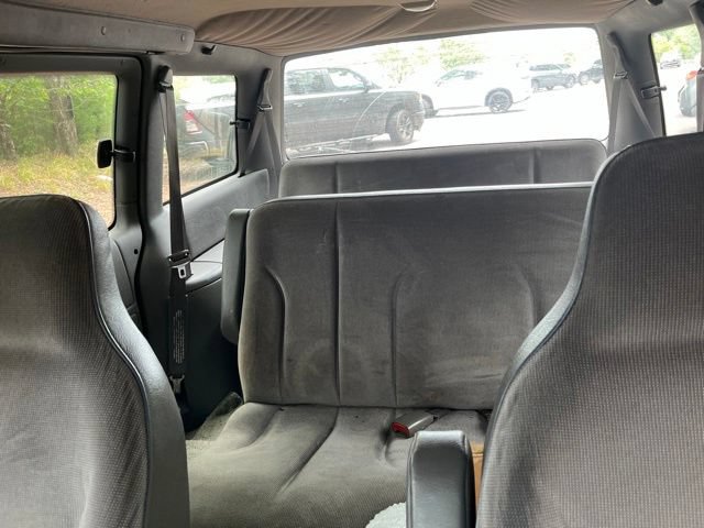 Used 1993 Dodge Caravan FWD image 16