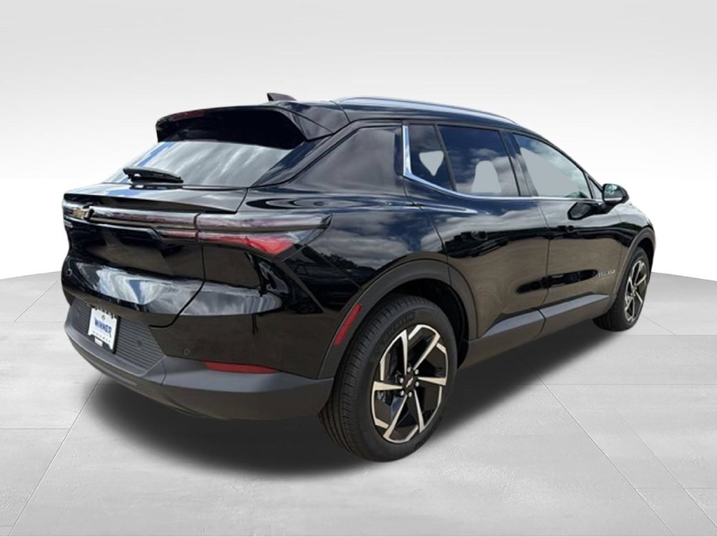 New 2026 Chevrolet Equinox EV LT FWD image 5