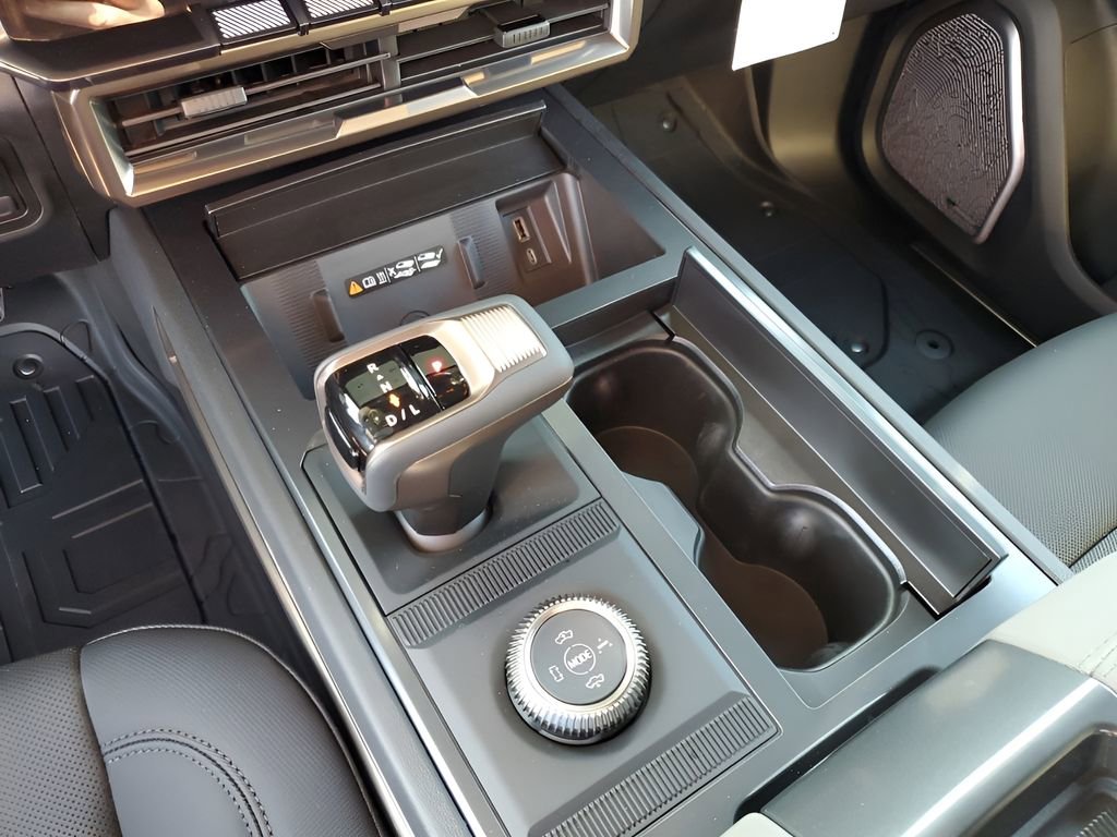 New 2025 GMC Hummer EV 2X w/ LPO, Dark Essentials Package image 37