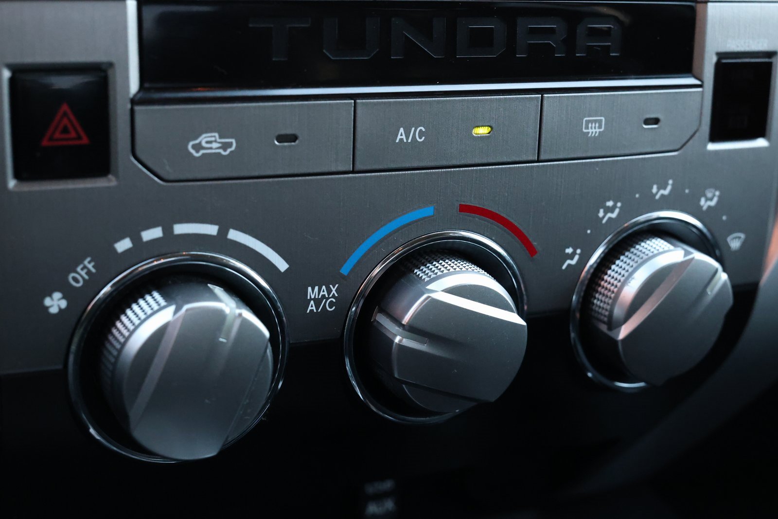 Used 2016 Toyota Tundra SR5 image 21