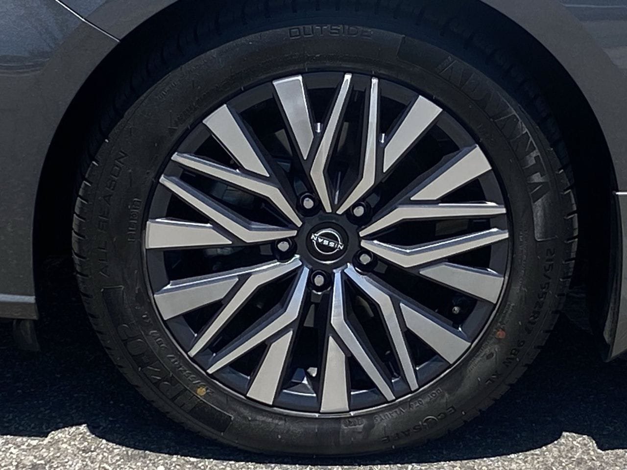 Certified 2023 Nissan Altima 2.5 SV FWD image 8