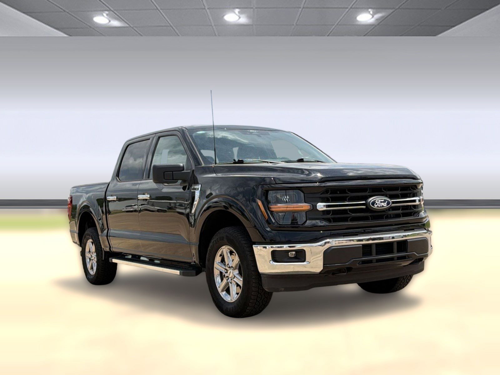 Used 2025 Ford F150 XLT w/ Equipment Group 301A Standard AWD/4WD image 7