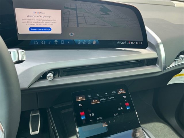 New 2026 Cadillac Vistiq Sport image 10