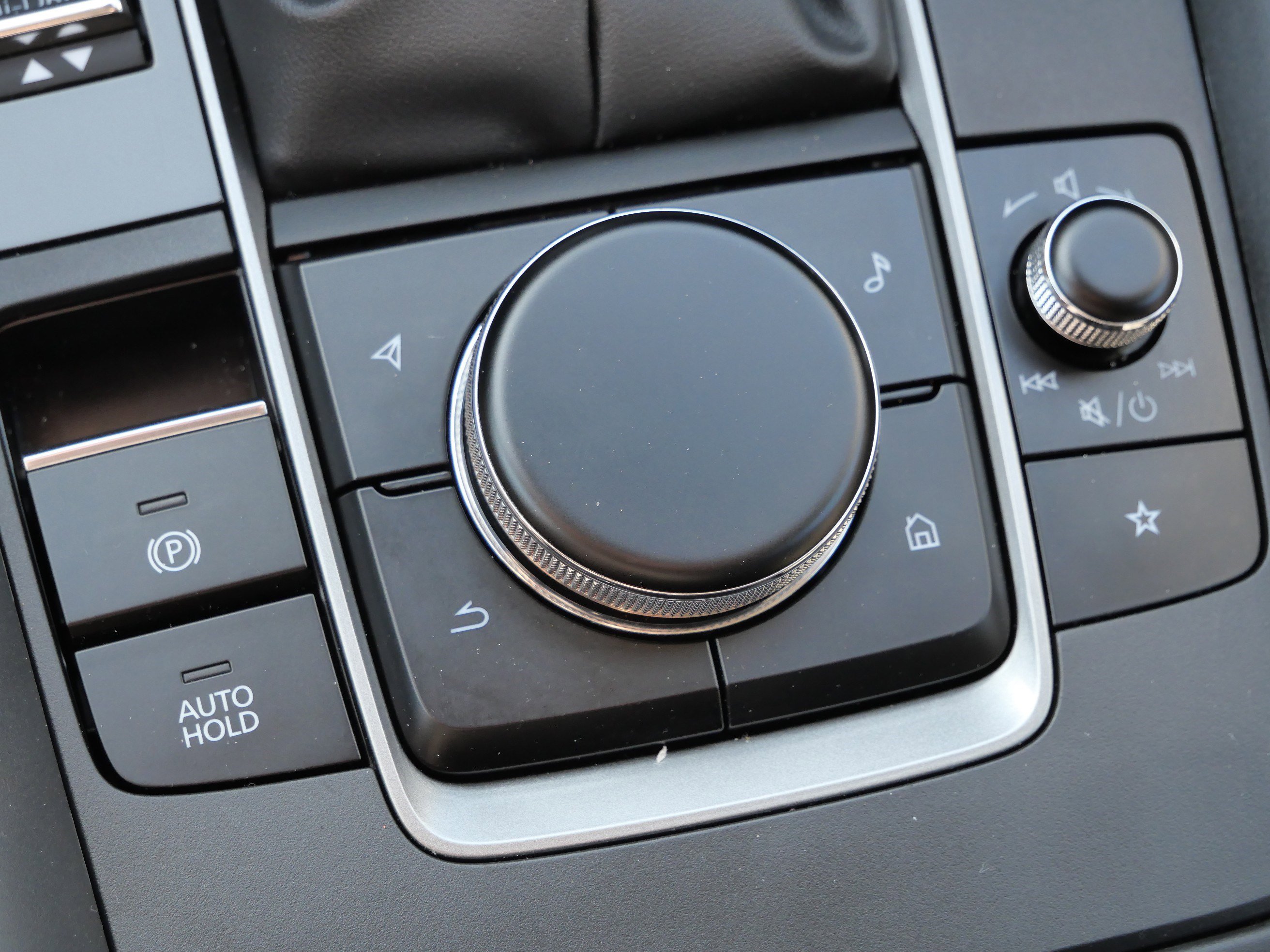 Used 2025 MAZDA CX-50 AWD 2.5 S w/ Select Package image 28