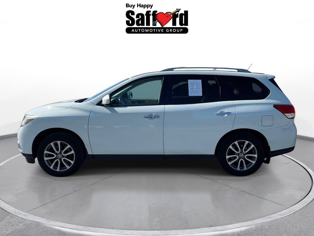 Used 2016 Nissan Pathfinder SV AWD/4WD image 2