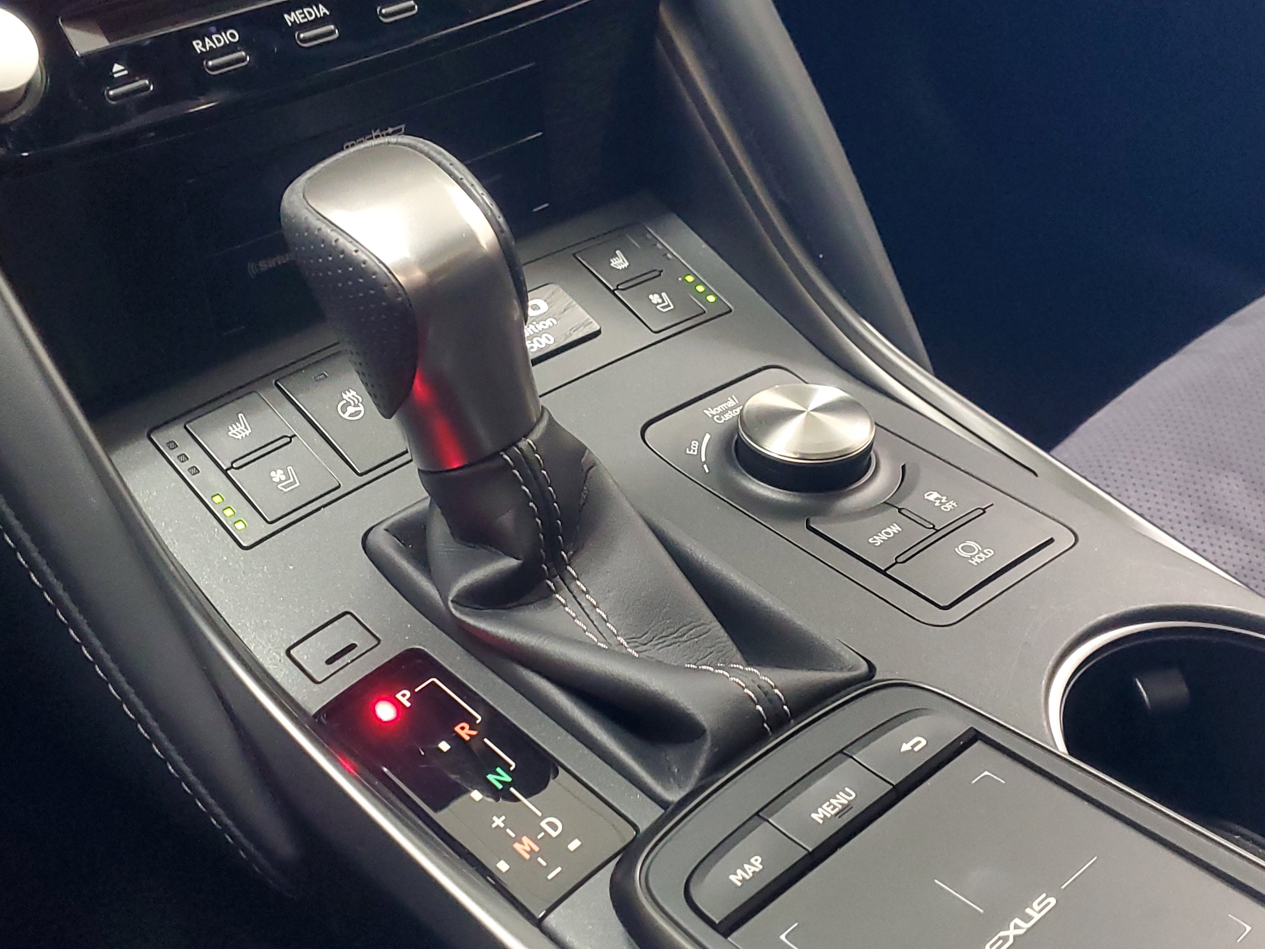 Certified 2022 Lexus IS 500 image 33