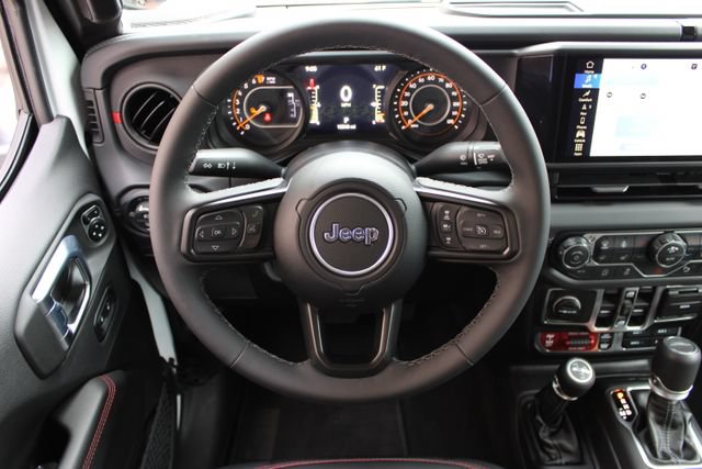 Used 2026 Jeep Gladiator Rubicon AWD/4WD image 22