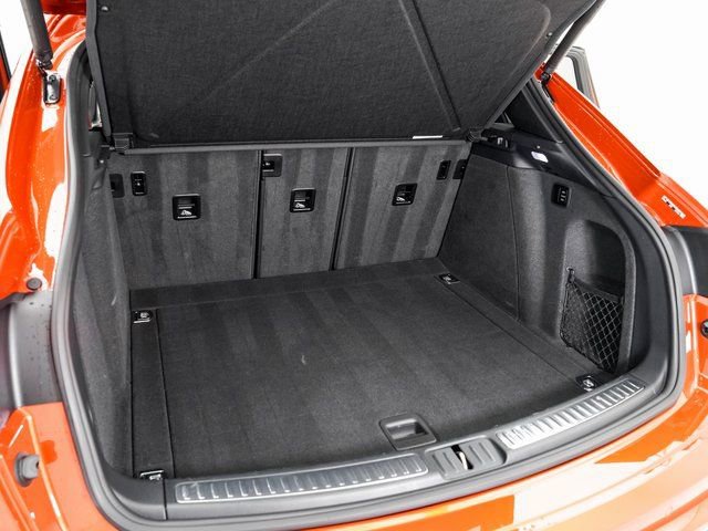 Certified 2024 Porsche Macan GTS image 30