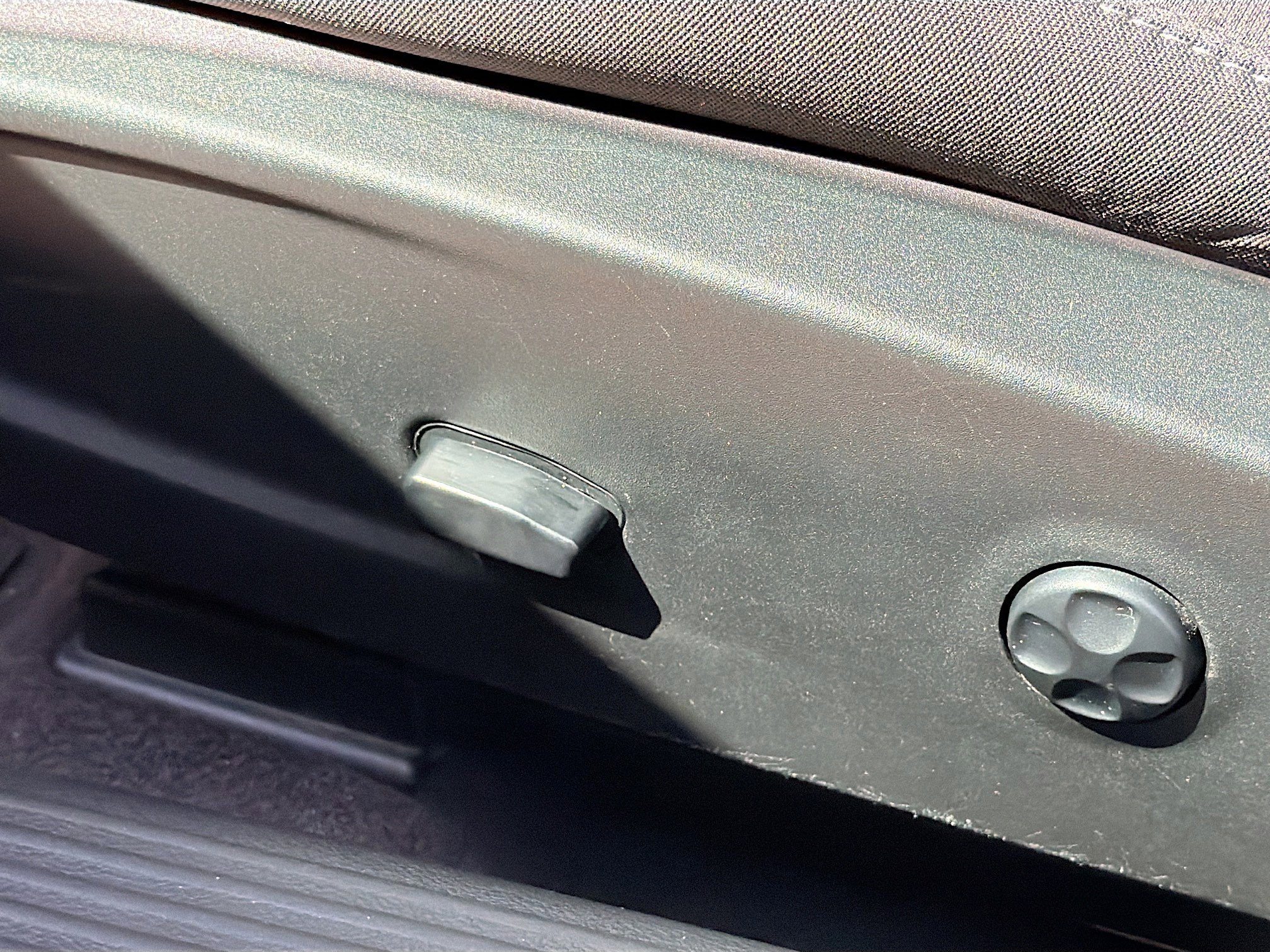 Used 2019 Dodge Challenger SXT image 24