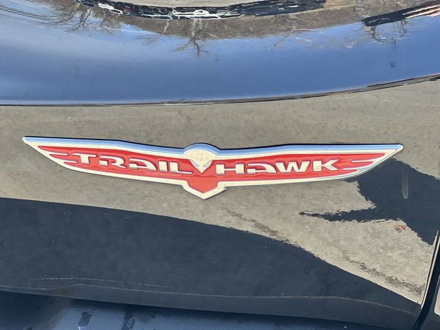 Used 2022 Jeep Renegade Trailhawk image 11