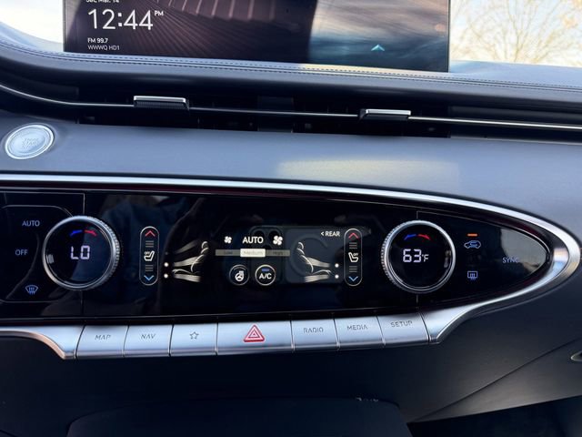 Used 2022 Genesis GV70 3.5T Sport w/ Sport Prestige Package image 20