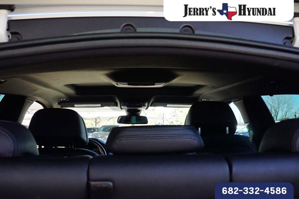 Used 2018 BMW X6 xDrive50i w/ Premium Package image 25