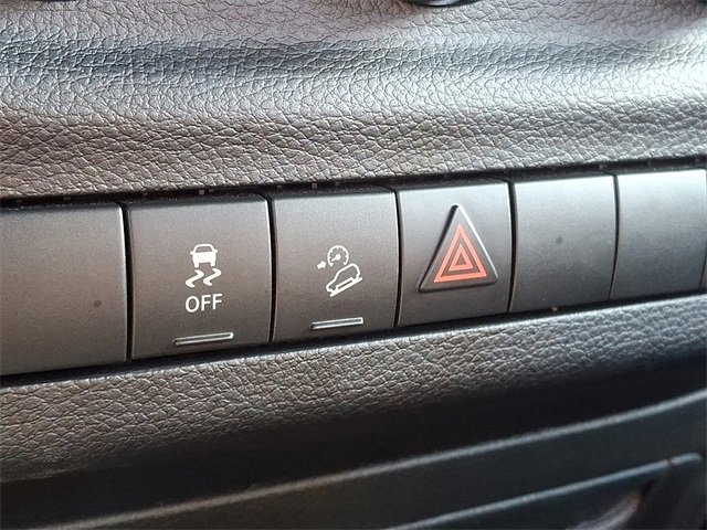 Used 2018 Jeep Wrangler Sport image 24