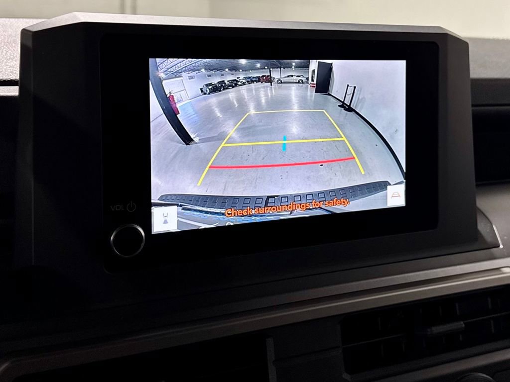 Used 2025 Toyota 4Runner SR5 image 5