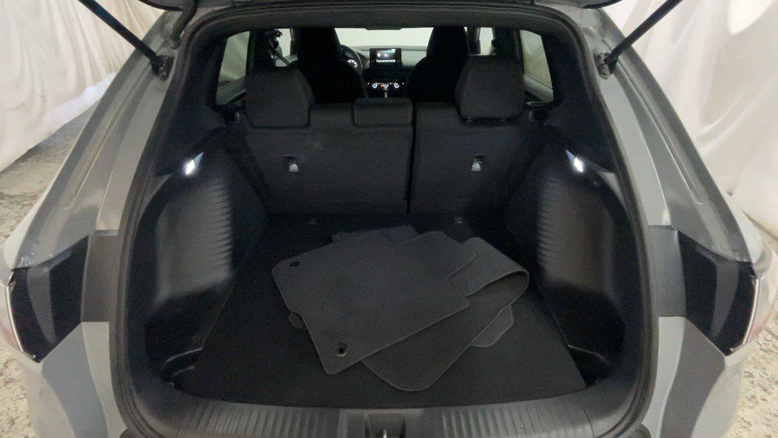 Used 2025 Honda HR-V Sport image 23