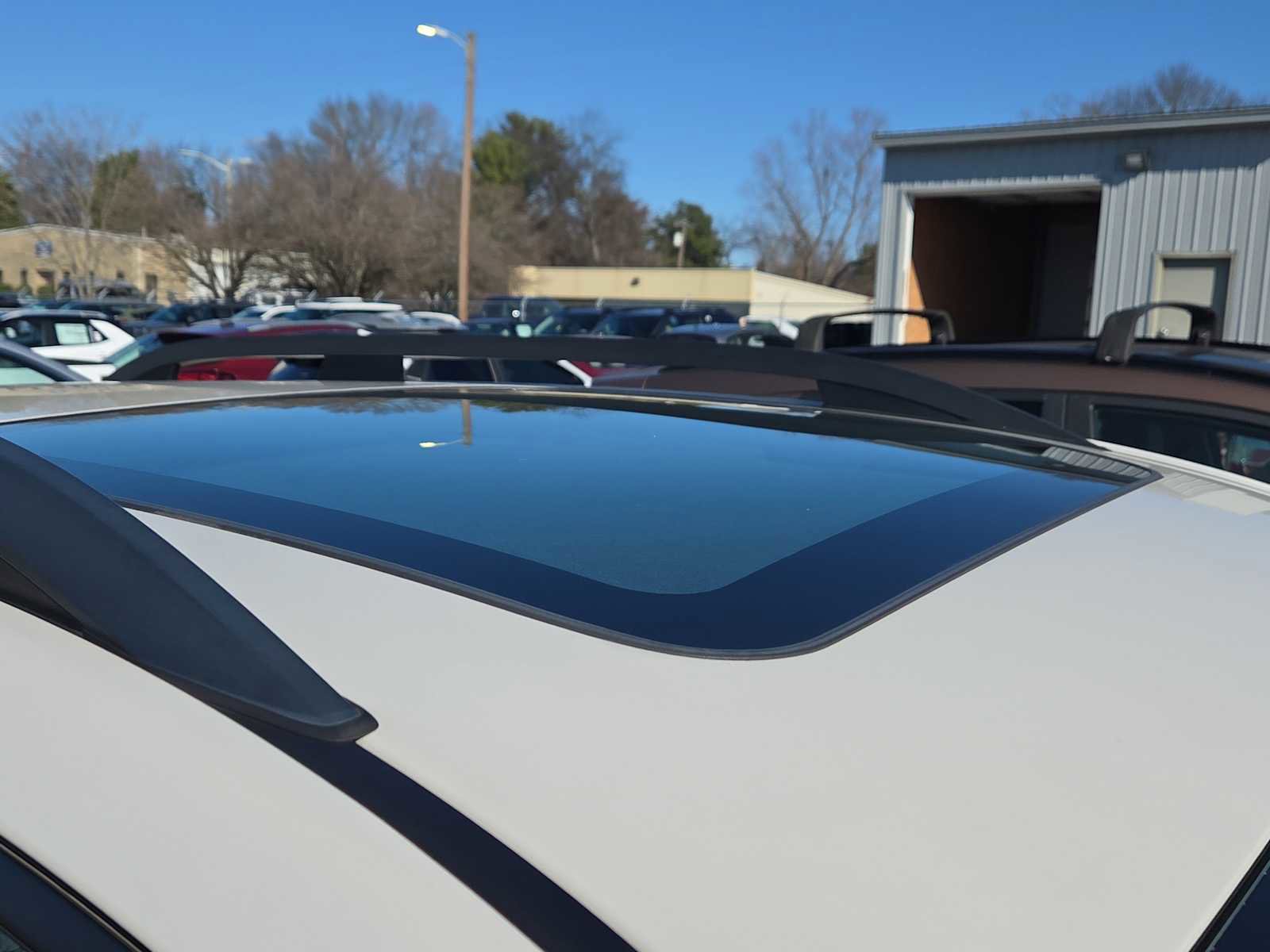 Used 2015 Subaru Forester 2.5i Premium w/ All-Weather Package image 3