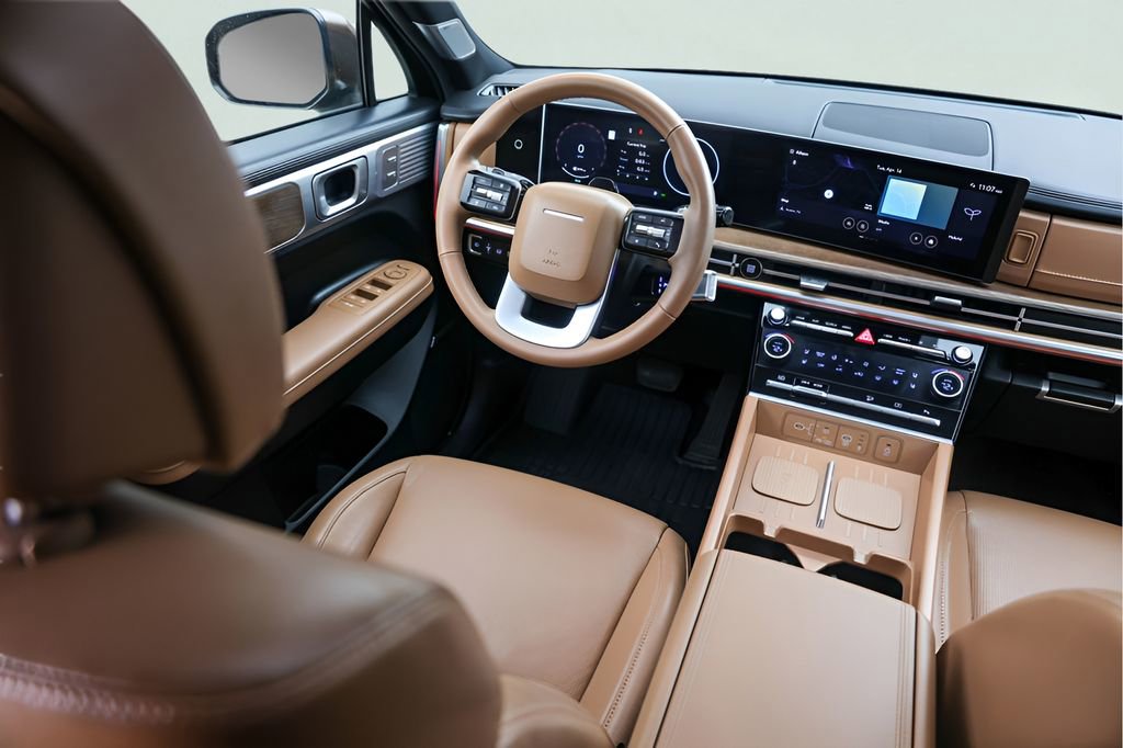 Used 2024 Hyundai Santa Fe Limited image 31