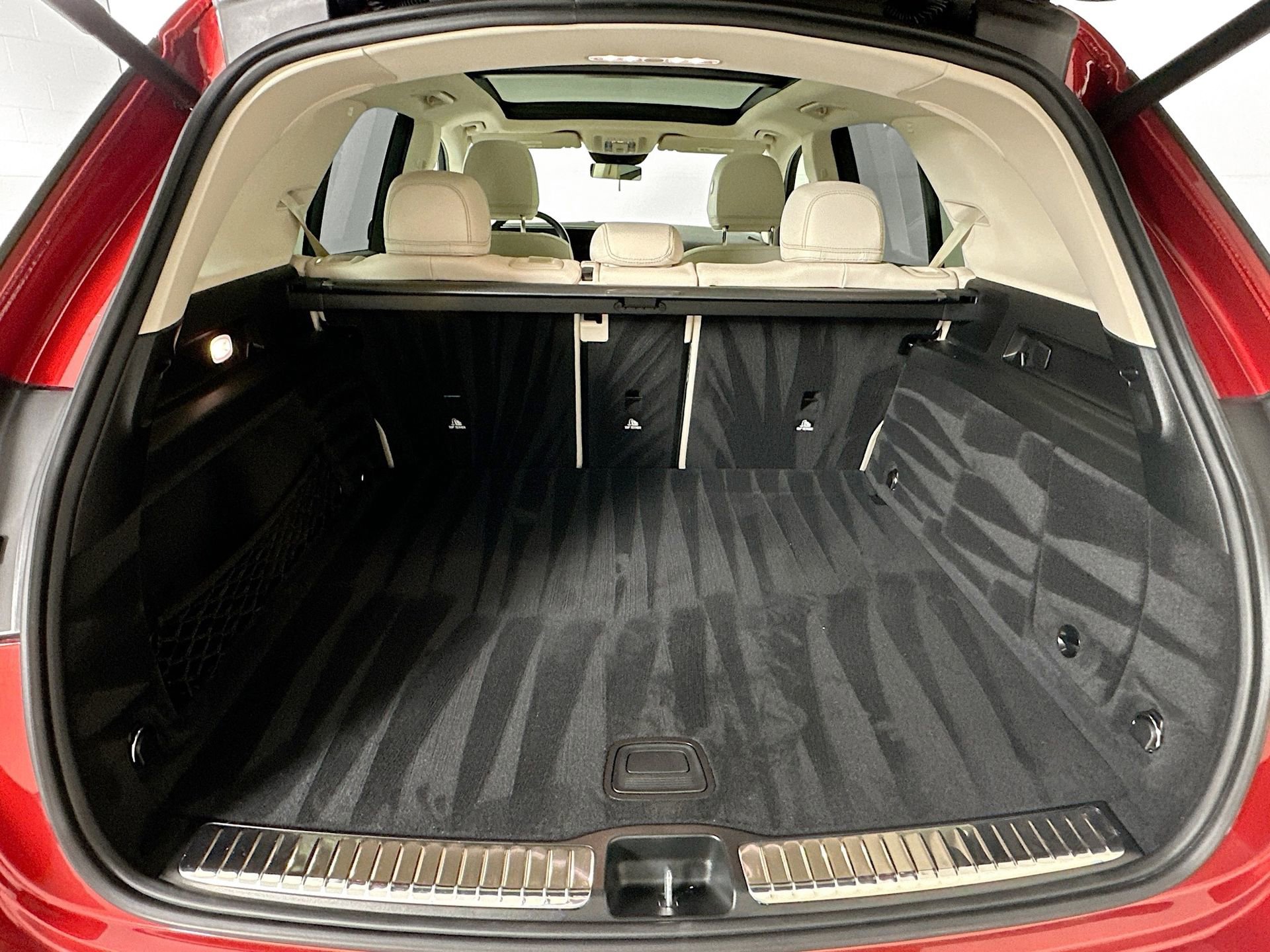 Used 2024 Mercedes-Benz GLE 350 4MATIC image 29