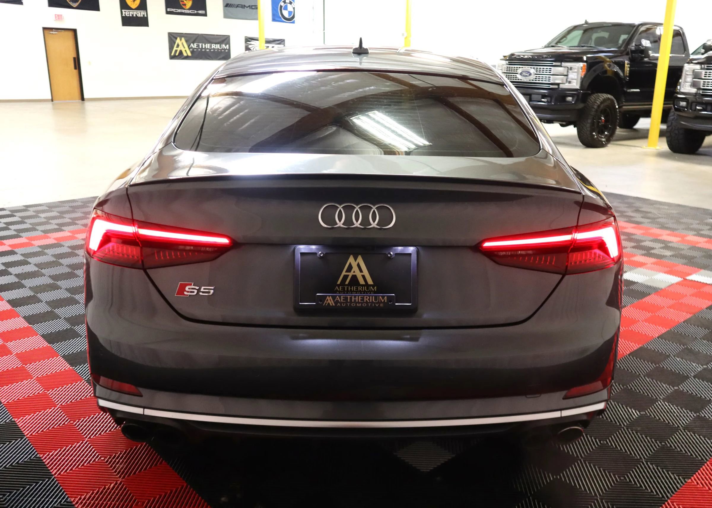 Used 2018 Audi S5 Premium Plus image 9