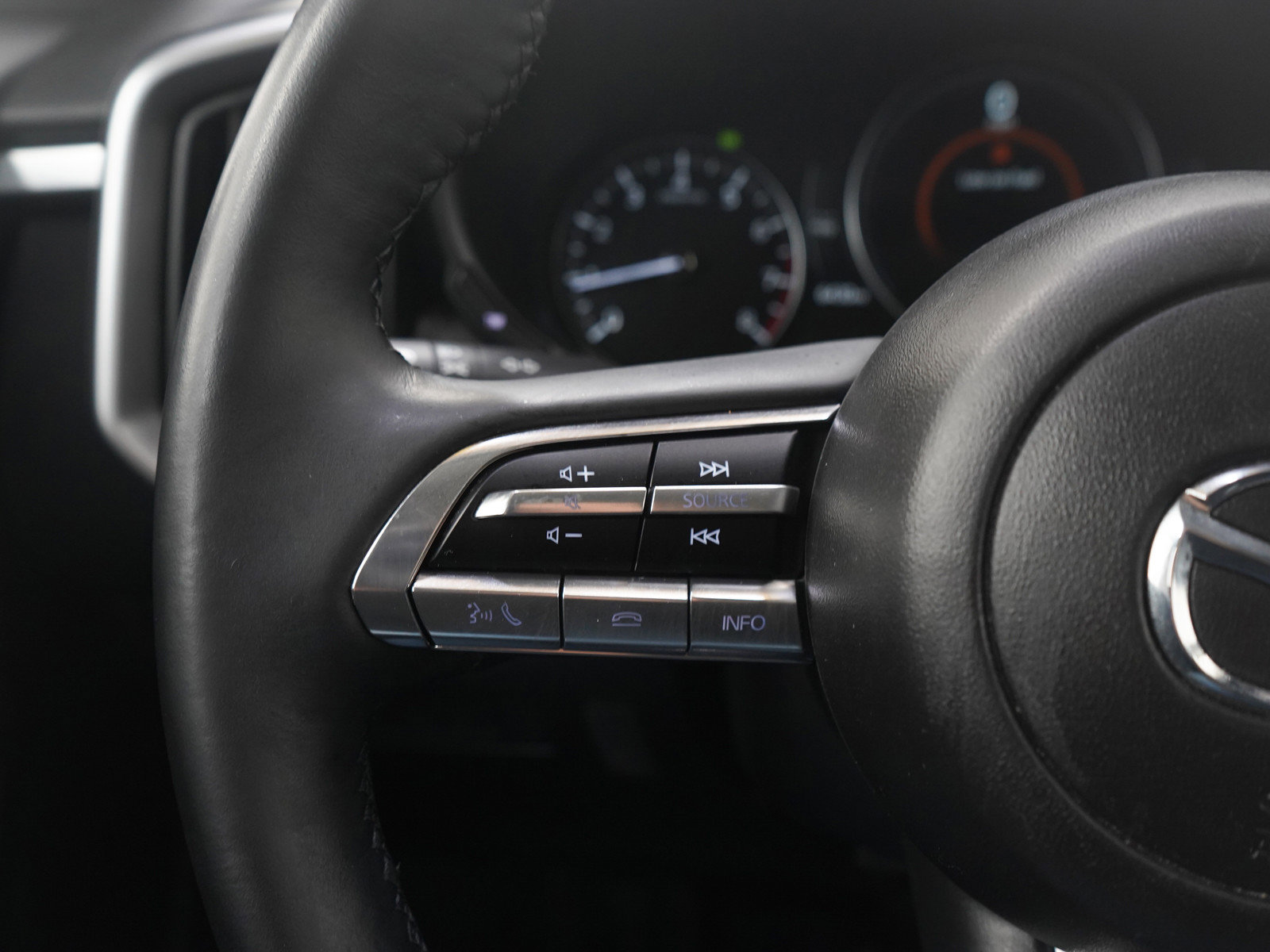 Used 2024 MAZDA CX-50 AWD 2.5 S w/ Cargo Package image 25