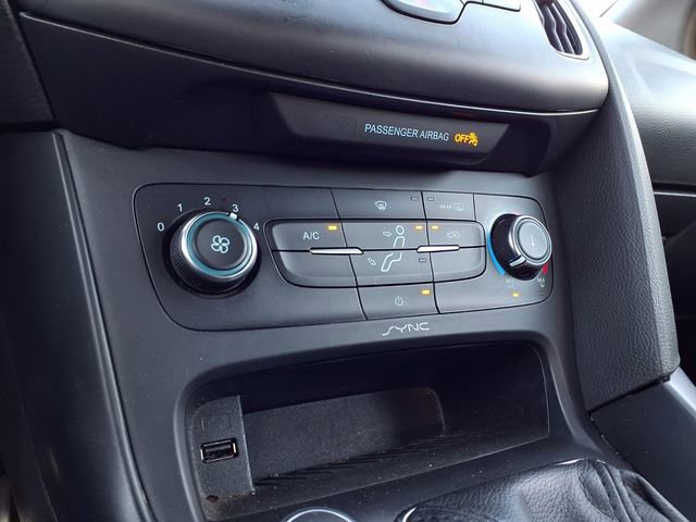 Used 2016 Ford Focus ST FWD image 15