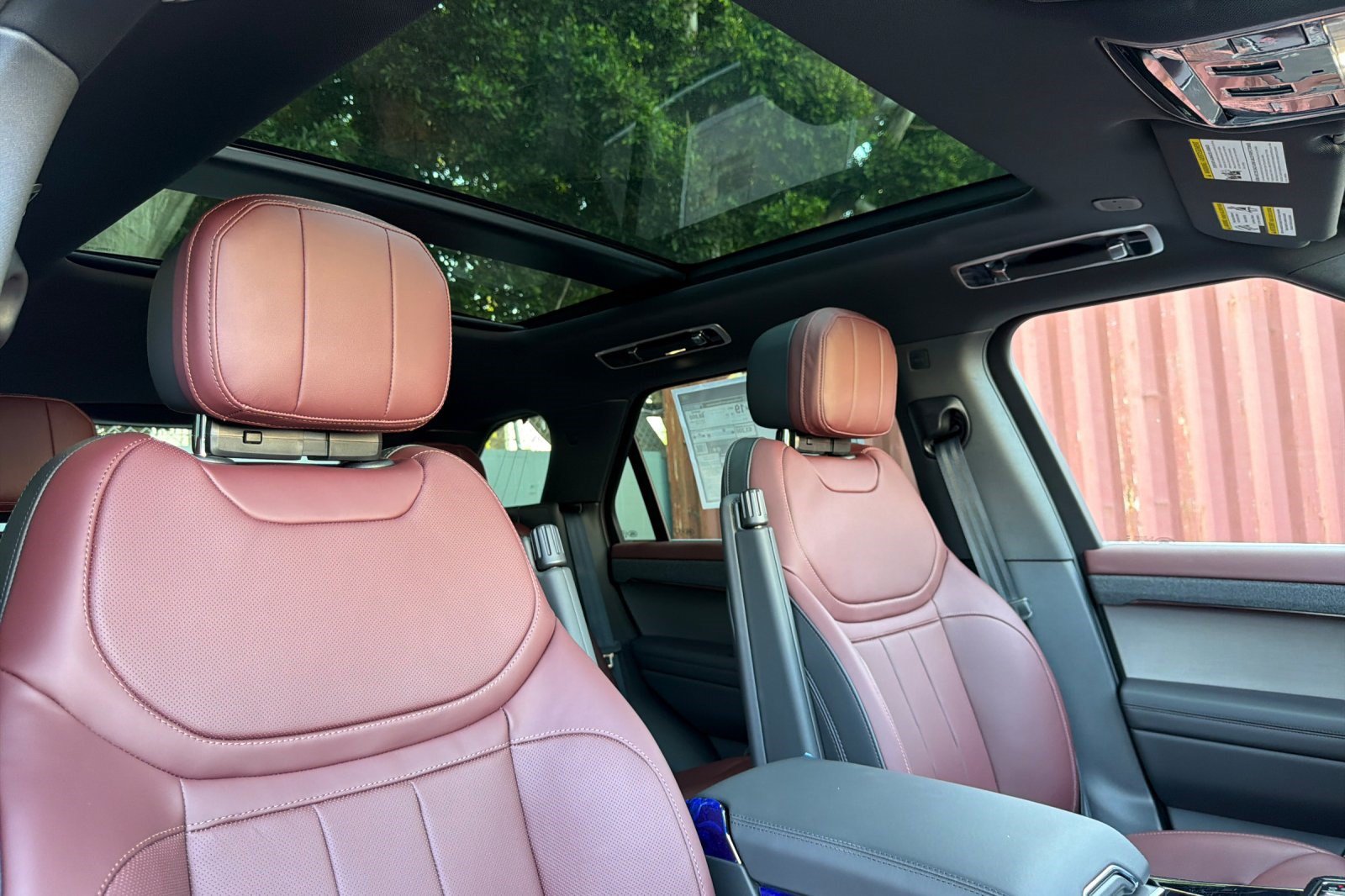 New 2026 Land Rover Range Rover Sport Dynamic SE AWD/4WD image 19