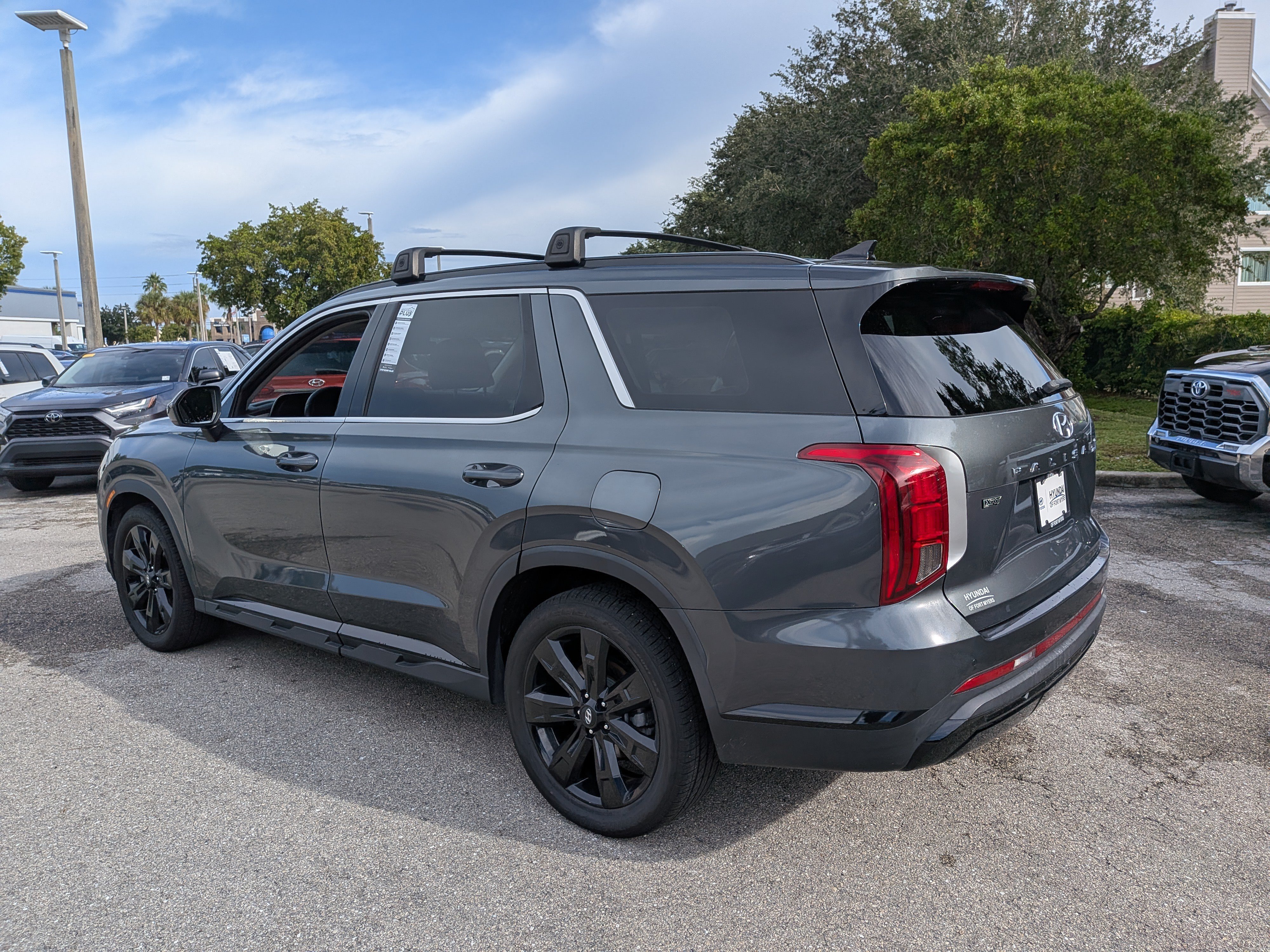 Used 2023 Hyundai Palisade XRT w/ Cargo Package FWD image 6