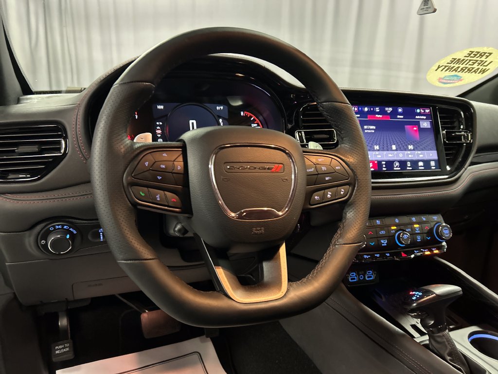 Used 2025 Dodge Durango GT AWD/4WD image 15