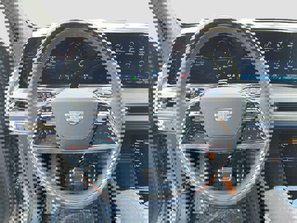 New 2026 Cadillac Vistiq Premium Luxury w/ LPO, Floor Liner Package image 11