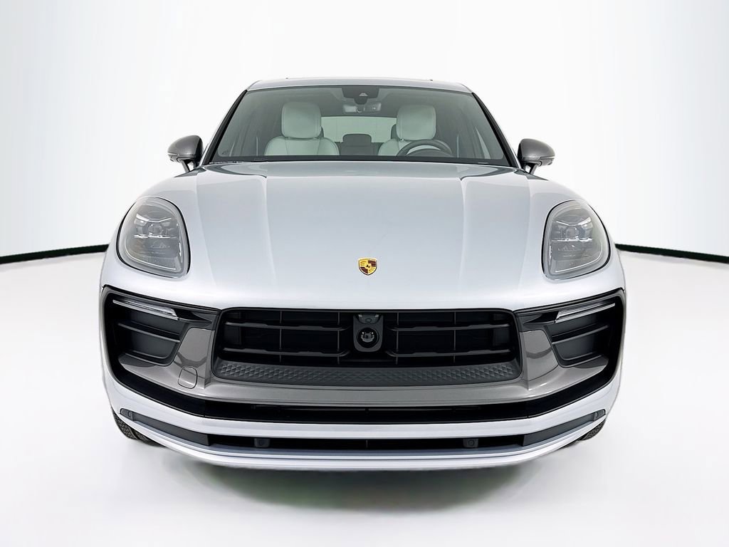 New 2026 Porsche Macan Turbo image 6