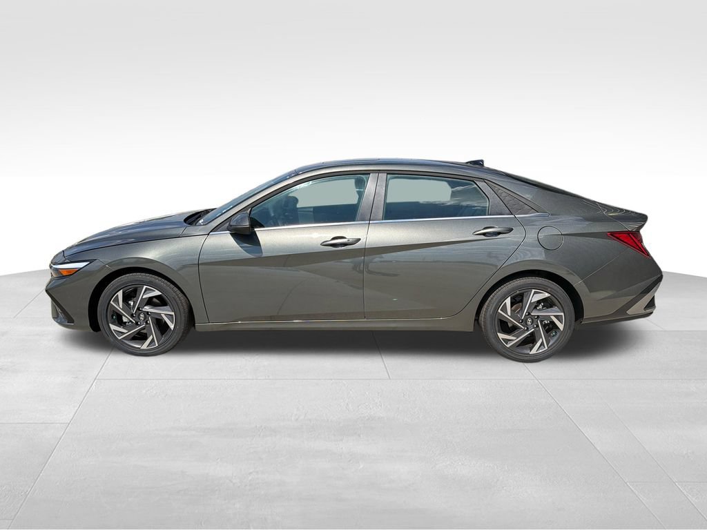 New 2026 Hyundai Elantra Limited FWD video 2