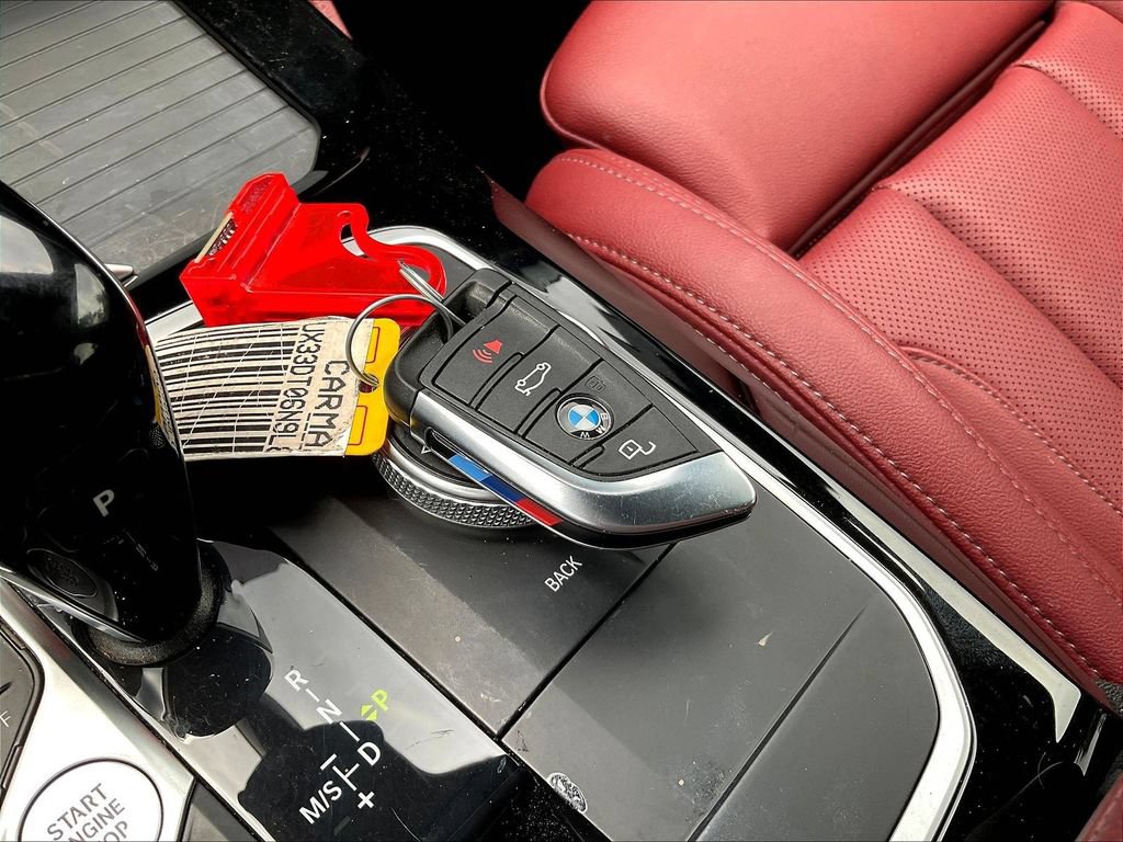 Used 2022 BMW X4 xDrive30i w/ M Sport Package 2 AWD/4WD image 32