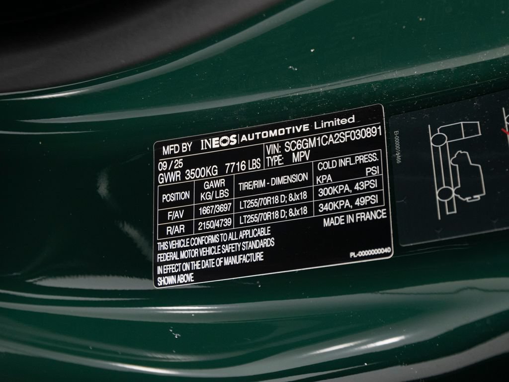 Used 2025 INEOS Grenadier AWD/4WD image 36