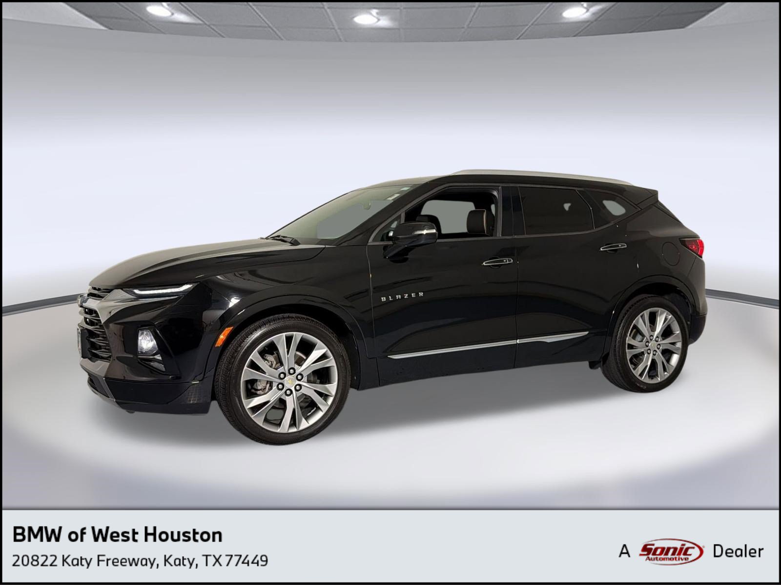 Used 2019 Chevrolet Blazer Premier w/ Sun and Wheels Package AWD/4WD image 1