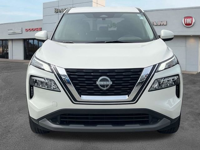 Used 2023 Nissan Rogue SV FWD video 2