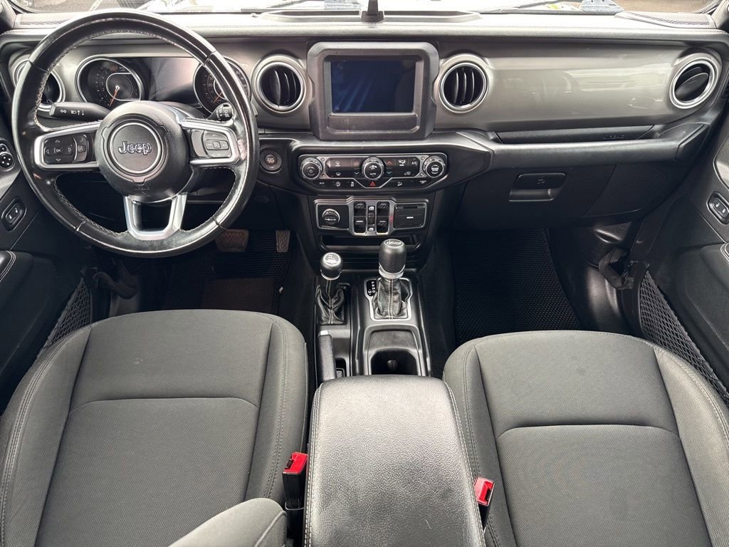 Used 2020 Jeep Wrangler Unlimited Sahara AWD/4WD image 22